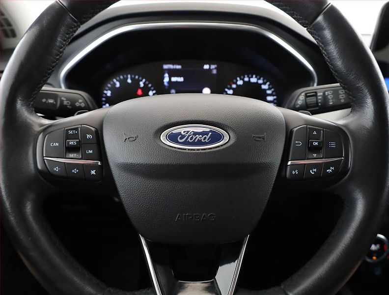 Ford Focus (2019) Active 1.0 EcoBoost, Automat - fotka 8 z 18