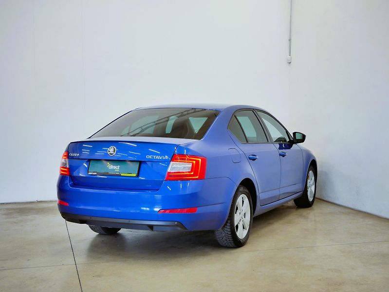 Škoda Octavia - fotka 2 z 20