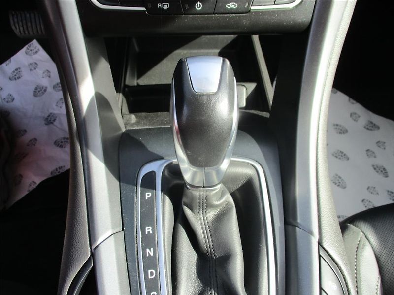 Ford Mondeo 2,0 TDCI, Titanium, automat, - fotka 22 z 40