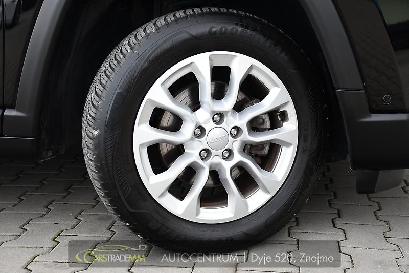 Jeep Compass 1.5l GSE T4 48V e-Hybrid - fotka 47 z 52