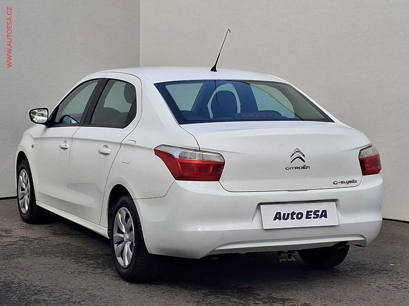 Citroën C-Elysée (2016) 1.6 i, ČR, Exclusive, TZ - fotka 6 z 13