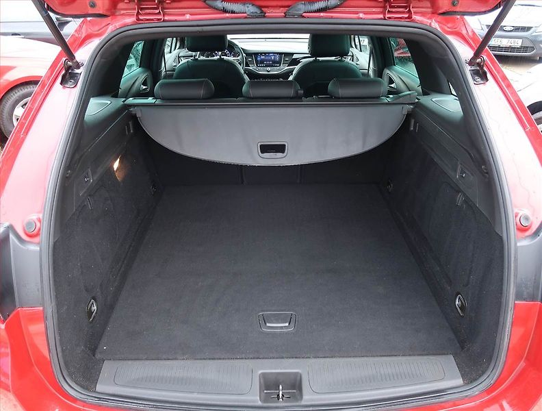 Opel Astra (2020) 1.2 Turbo, Serv.kniha, Kůže - fotka 13 z 22