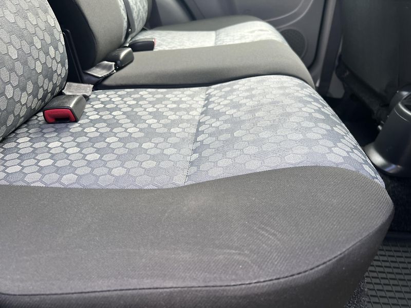 Suzuki SX4 1.6i 4x2 KLIMATIZACE TAŽNÉ - fotka 24 z 33