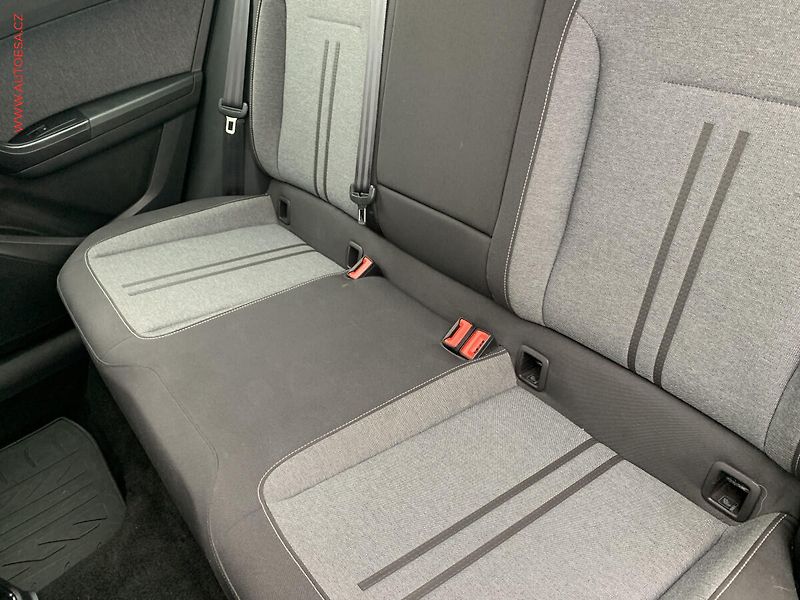 Seat Ateca (2021) 2.0 TDi, Style, navi, LED, - fotka 10 z 22
