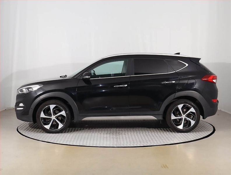 Hyundai Tucson (2017) 1.7 CRDi, Automat, Serv.kniha - fotka 3 z 20