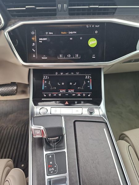 Audi A6 Avant (2019) - fotka 24 z 27