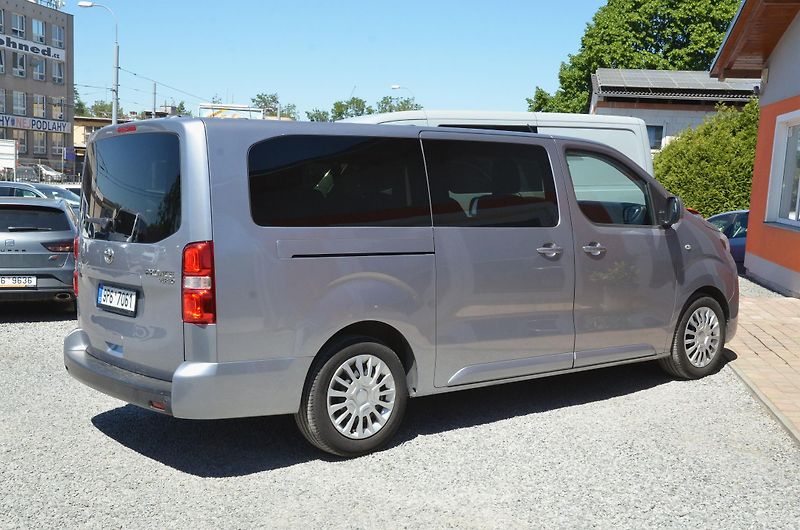 Toyota ProAce Verso (2024) 2.0 D 130kW 8AT / ČR / 8 MÍST - fotka 6 z 32