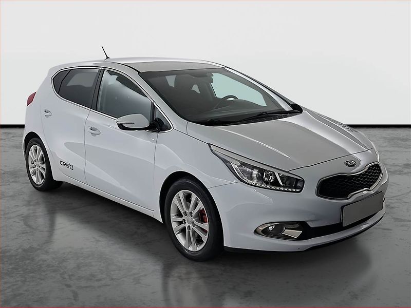 Kia Ceed (2013) 1.6 GDI, Tempomat - fotografie inzerátu