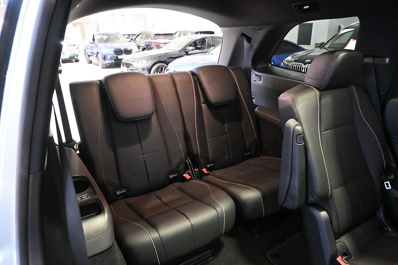 Mercedes-Benz GLS 450d 4M AMG Premium+ - fotka 15 z 25