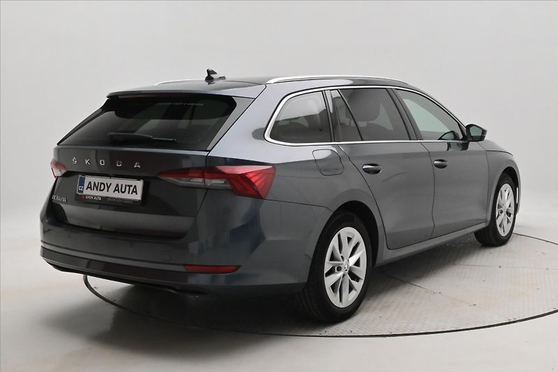 Škoda Octavia 2,0 TDI 110 kW DSG Style Záruk - fotka 5 z 32