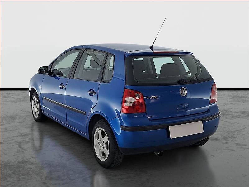 Volkswagen Polo (2003) 1.2, Serv.kniha, nová STK - fotka 4 z 17