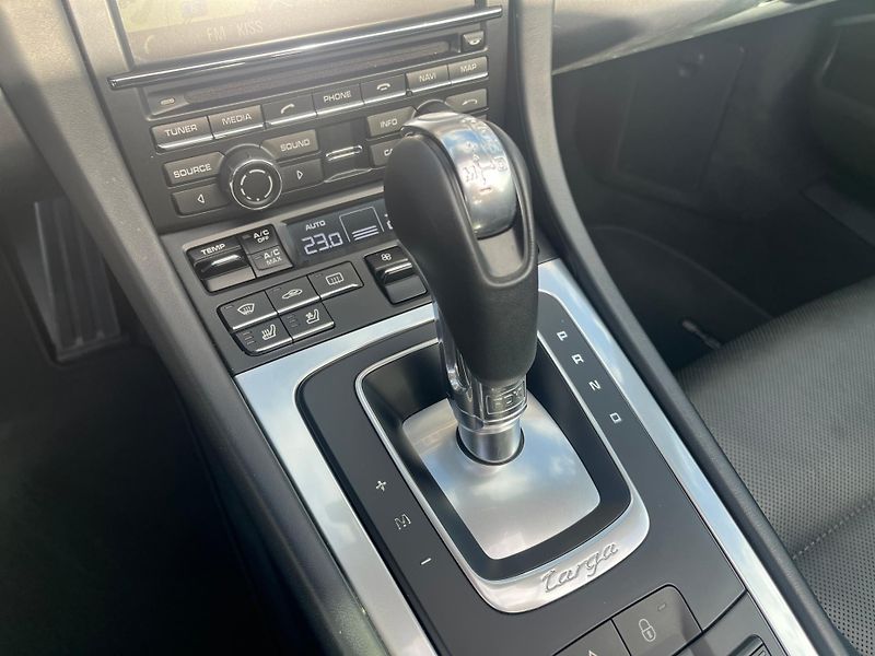 Porsche 911 (2014) 4S - fotka 21 z 26