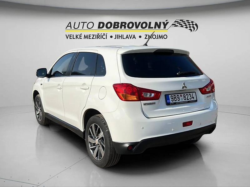 Mitsubishi ASX 2.2 Di-D (110kW) 4WD AT6/8234 - fotka 6 z 50