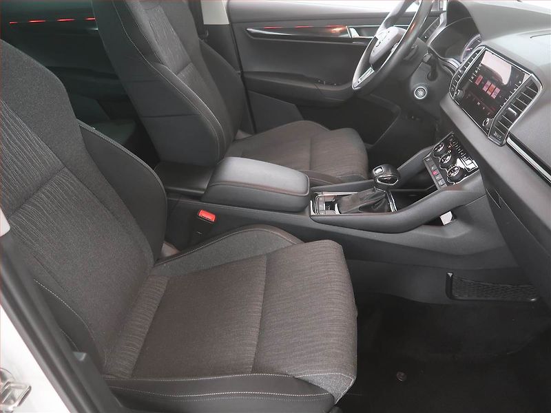 Škoda Karoq (2018) Style 1.5 TSI, Automat - fotka 9 z 24