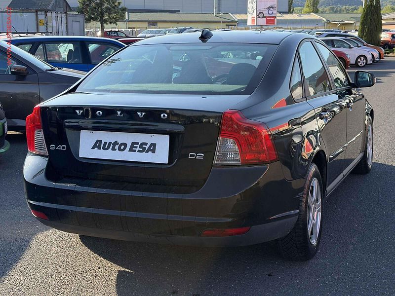 Volvo S40 (2010) 1.6D - fotka 4 z 16