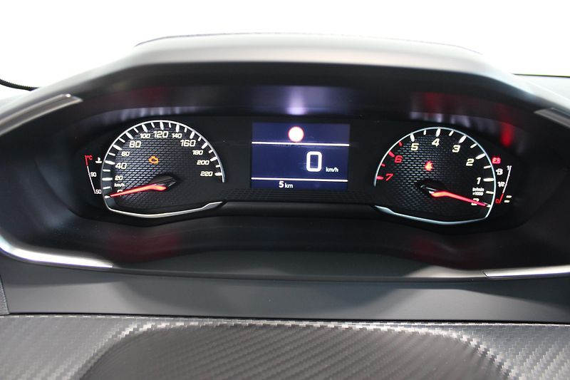 Peugeot 208 (2026) STYLE PureTech 100 S&S MAN6   - fotka 9 z 15