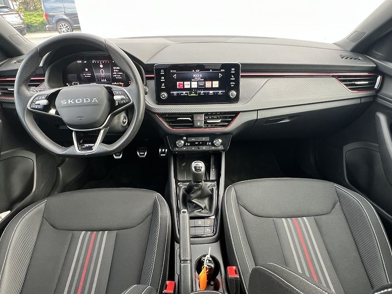 Škoda Scala Monte Carlo 1.5 TSI 110 kW - fotka 6 z 35