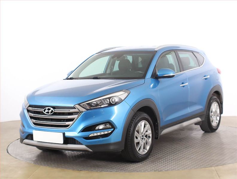 Hyundai Tucson (2018) 2.0 CRDi, 4X4, Serv.kniha - fotka 2 z 17