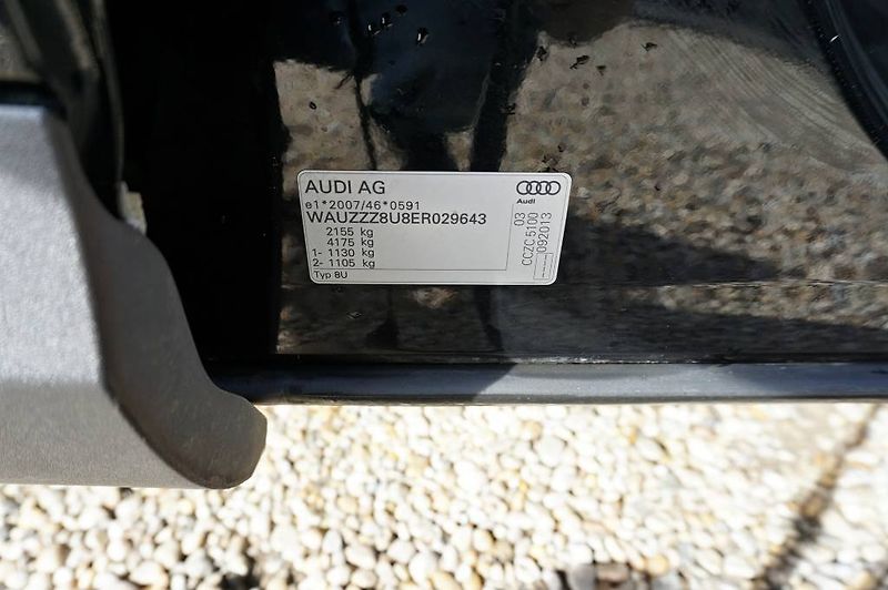 Audi Q3 (2013) 2,0 TFSI 125 kW - fotka 14 z 45