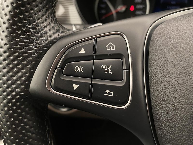 Mercedes-Benz Třídy V V300d 4MATIC AMG, AIRMATIC, CZ - fotka 19 z 58