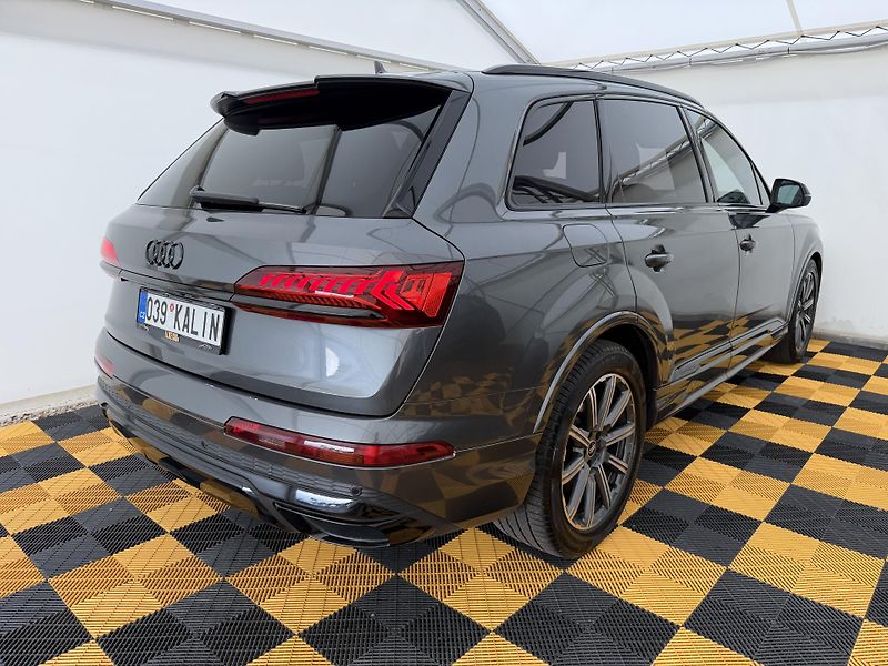 Audi Q7 3.0Tdi*210kw*CZ*DPH*7-M*S-Line - fotka 5 z 46