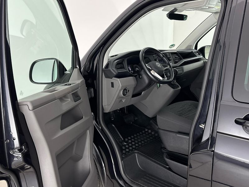 Volkswagen Caravelle Long Comfortline DSG - fotka 6 z 27