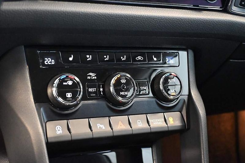 Škoda Kodiaq (2021) 2.0 STYLE DSG LED ACC Tažné TD - fotka 20 z 32