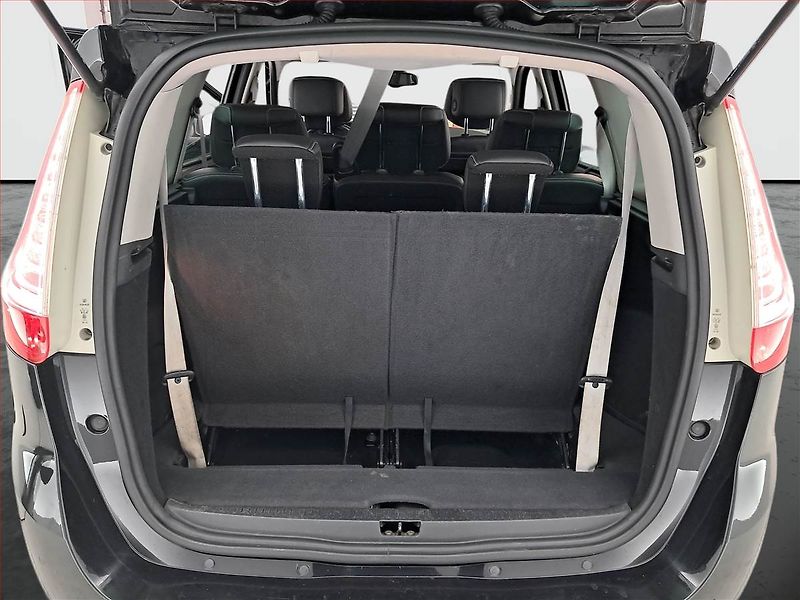 Renault Grand Scénic (2014) 2.0 dCi, Automat, 7 míst, Navi - fotka 14 z 19