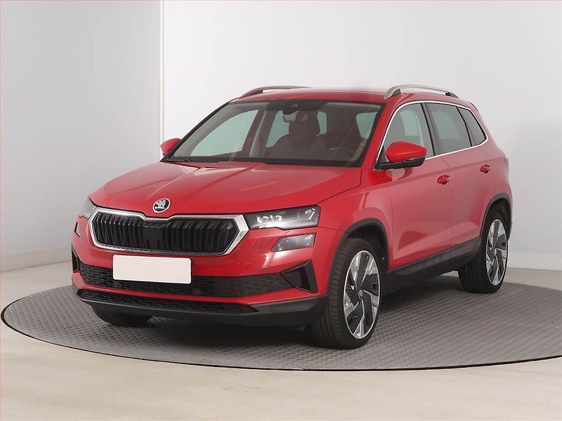Škoda Karoq (2022) 1.5 TSI - fotka 2 z 20