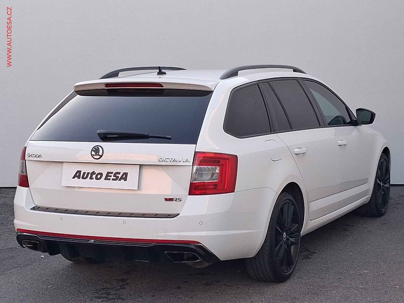 Škoda Octavia (2013) 2.0TSi, RS, DSG, bixen, navi - fotka 4 z 18