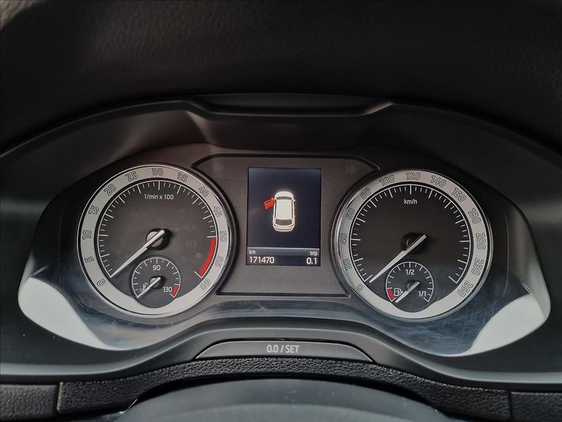 Škoda Karoq 2.0TDI 110kW Style 4x4 DSG,ČR - fotka 22 z 50