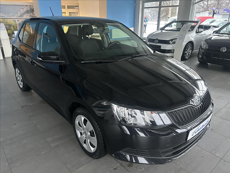 Škoda Fabia 1,0   TSI 70kW - fotka 1 z 20
