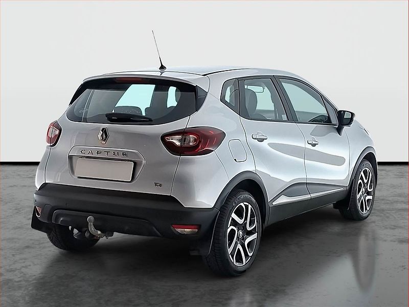 Renault Captur (2017) 1.2 TCe, Automat, Serv.kniha - fotka 5 z 17