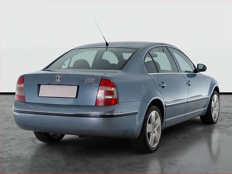 Škoda Superb (2008) Ambiente 2.0 TDI, nová STK - fotka 5 z 15