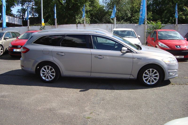 Ford Mondeo (2011) 2.0TDCi,AUT, Najeto 93Tis.km ! - fotka 8 z 75