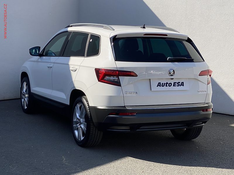 Škoda Karoq (2018) 1.5 TSi, Style, DSG, LED, - fotka 6 z 18