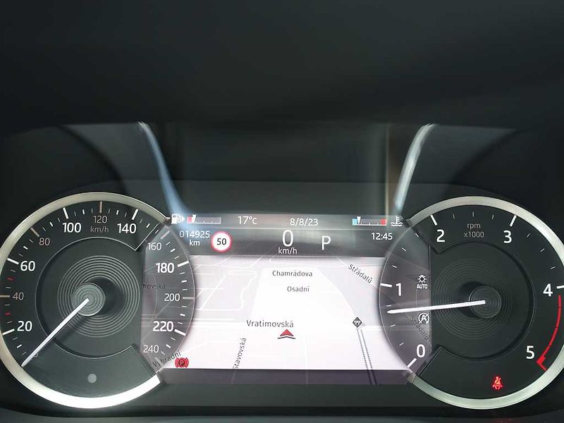 Jaguar F-Pace 2,0 R-Dynamic SE D200 4x4 - fotka 25 z 43