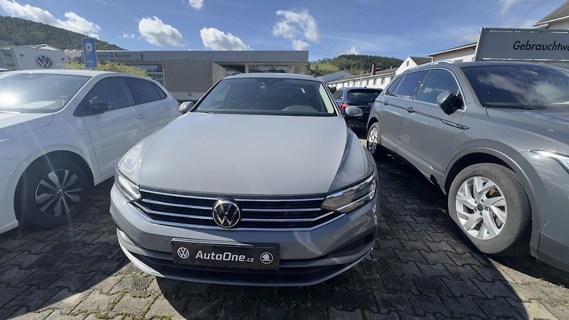 Volkswagen Passat (2024) 2.0TDI DSG Nez.Topení 48000KM - fotka 4 z 12