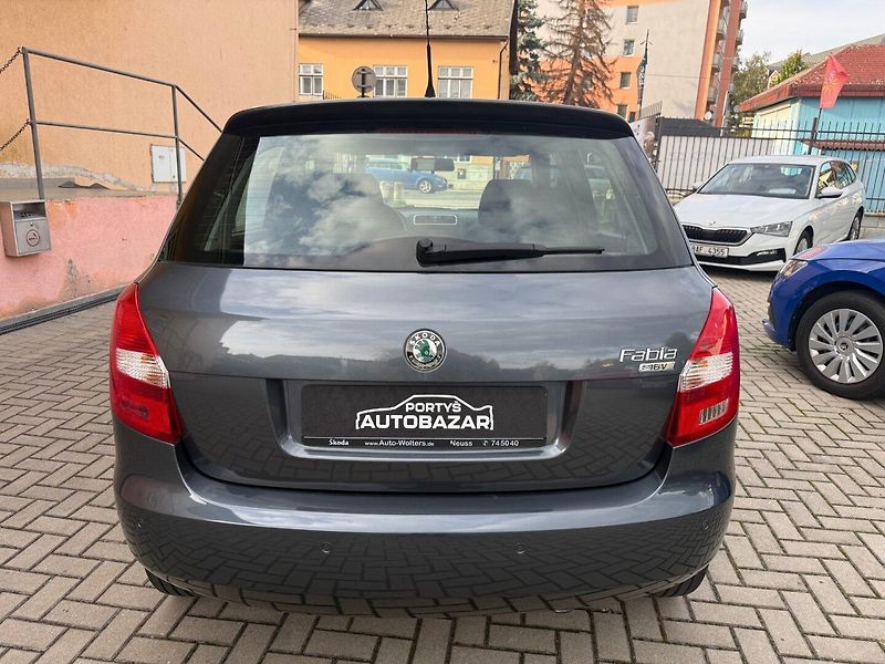 Škoda Fabia (2009) II 1.4 16V - Top stav ! - fotka 5 z 21