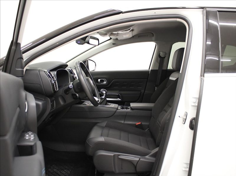 Citroën C5 Aircross 1,2 PT 96kW 25tkm. VÝPRODEJ! - fotka 6 z 23