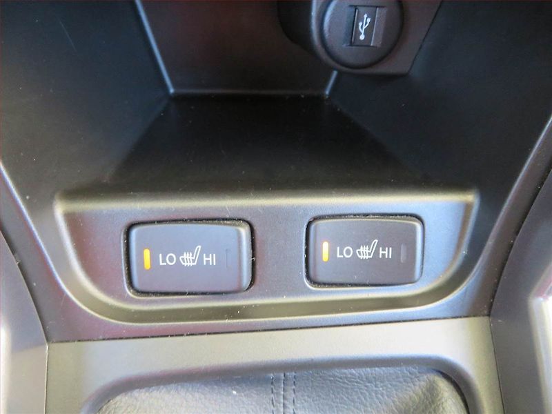 Suzuki SX4 S-Cross (2023) 1.4 BoosterJet - fotka 17 z 18