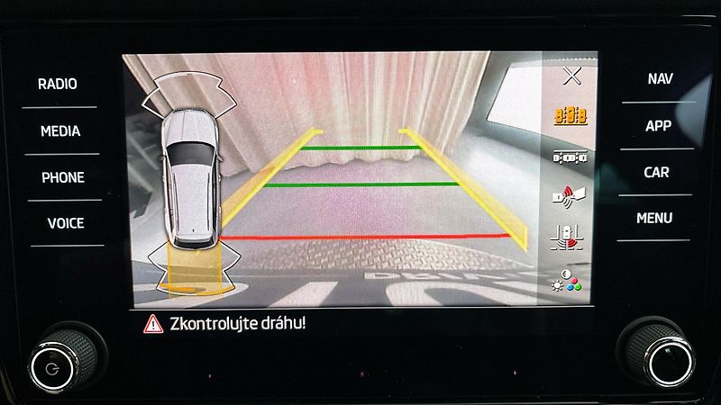 Škoda Kodiaq 2.0 TSI DSG 4x4 RS - fotka 12 z 30