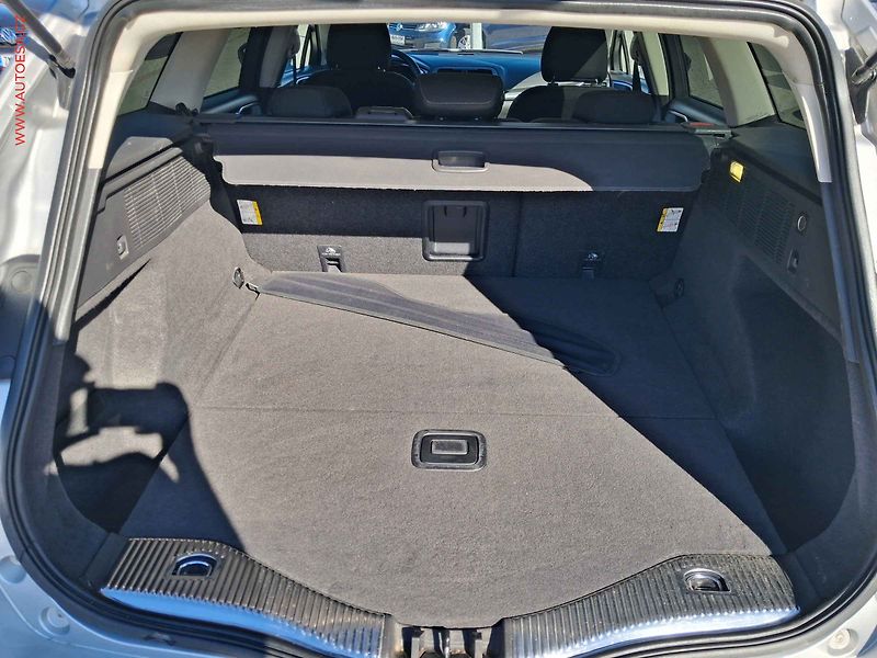 Ford Mondeo (2015) 2.0 TDCi 4x4, ČR, AT, LED - fotka 7 z 18