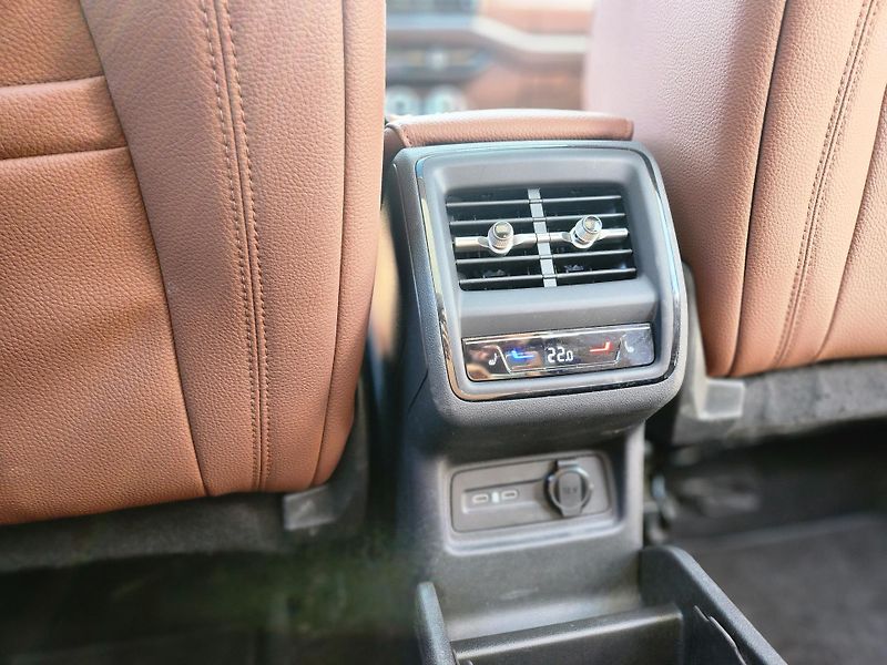 Škoda Kodiaq Exclusive Selection 2.0 TDI 14 - fotka 25 z 29