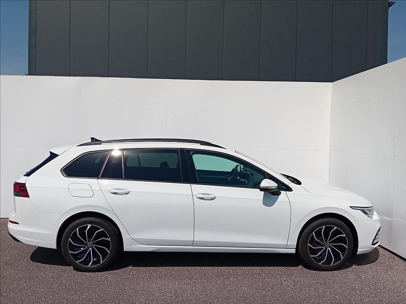 Volkswagen Golf Variant 1,0 TSi 81 kW LIFE  8 REZERVAC - fotka 3 z 22