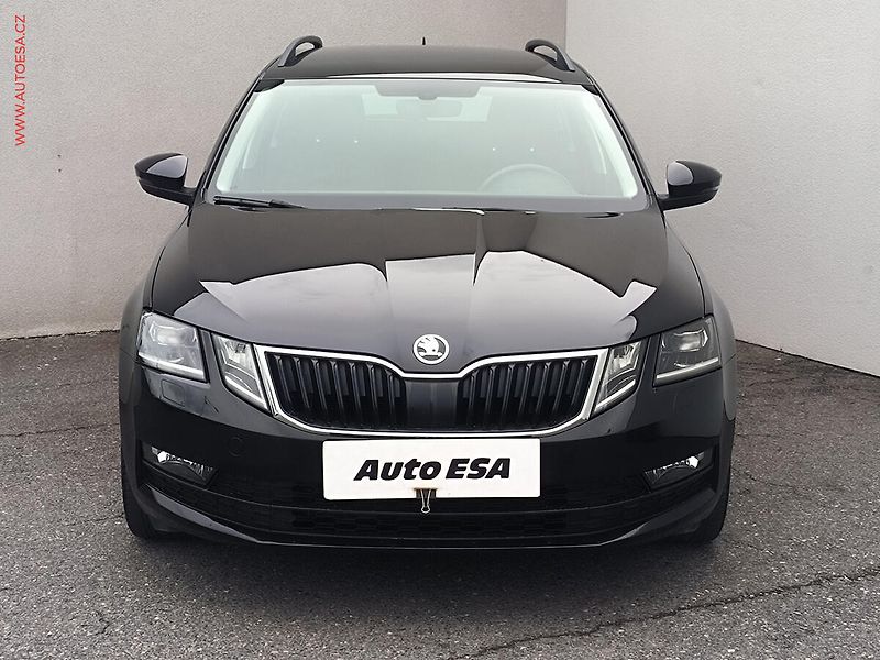 Škoda Octavia (2018) 1.5 TSi, Clever, LED, +ALU - fotka 2 z 23