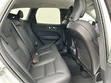 Volvo XC60 2.0  B4 4x4 PLUS  Black - náhled 16
