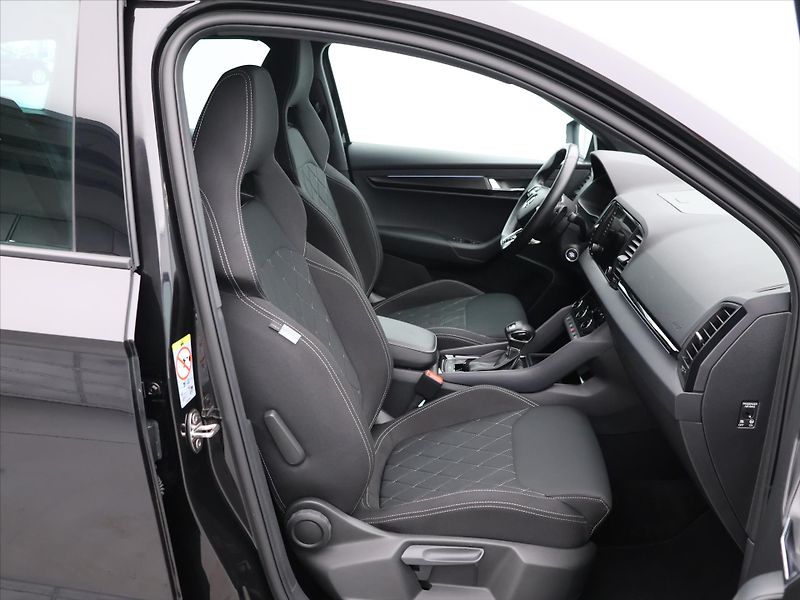 Škoda Karoq 2,0 TDI 4x4 DSG Sportline CZ - fotka 9 z 26