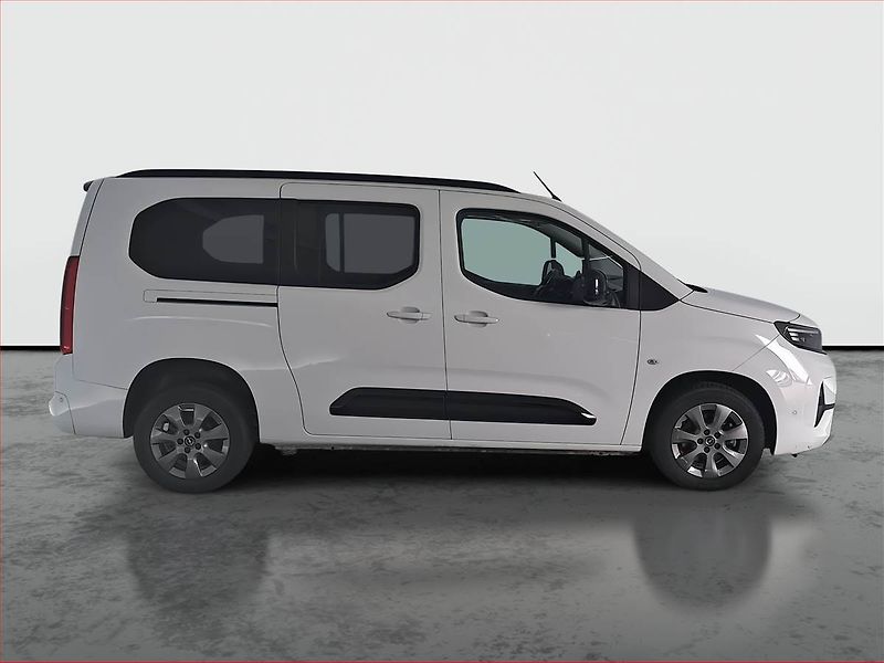 Opel Combo (2024) Maxi Edition 1.5 CDTI, 7Míst - fotka 6 z 18