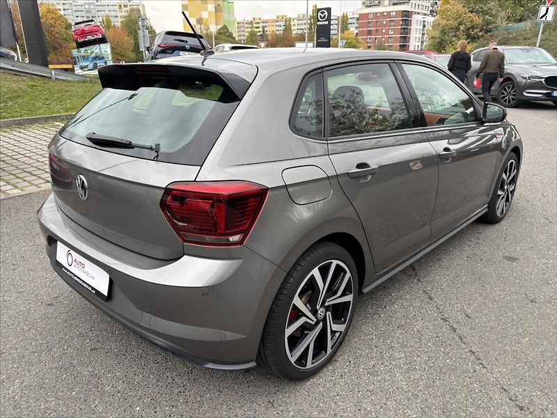 Volkswagen Polo 2,0 TSi 147kW MANUÁL GTI Beats - fotka 5 z 47